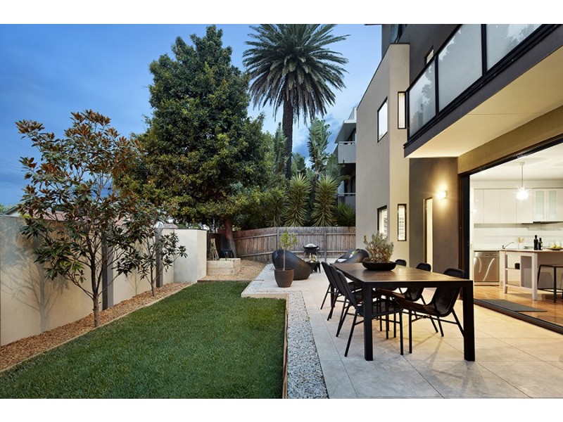 1/321 Orrong Road, St Kilda East VIC 3183