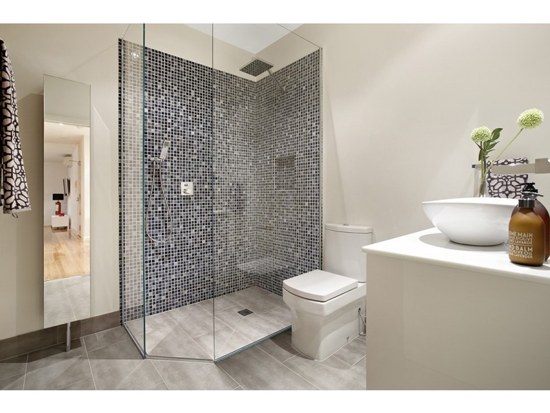 1/321 Orrong Road, St Kilda East VIC 3183