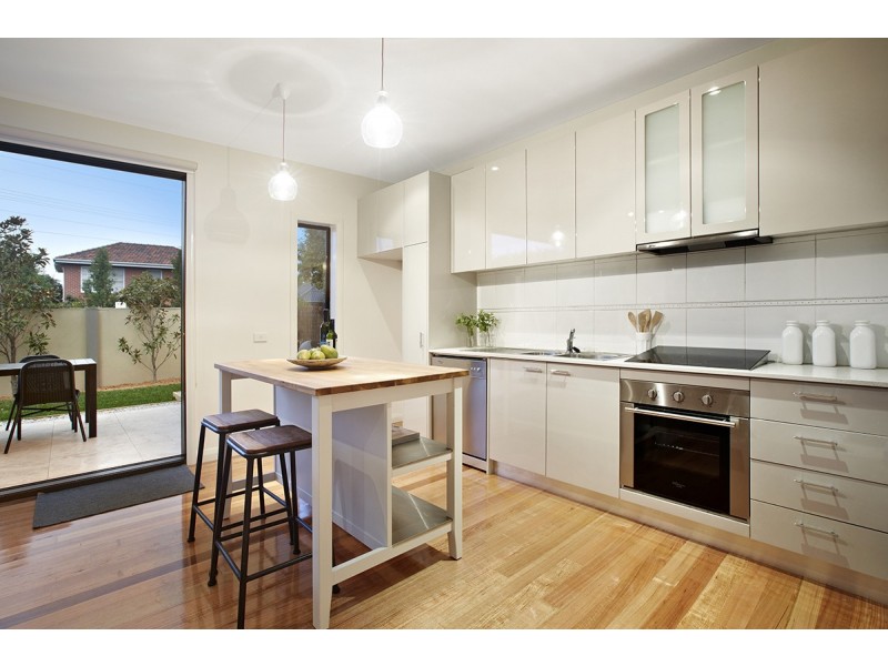 1/321 Orrong Road, St Kilda East VIC 3183