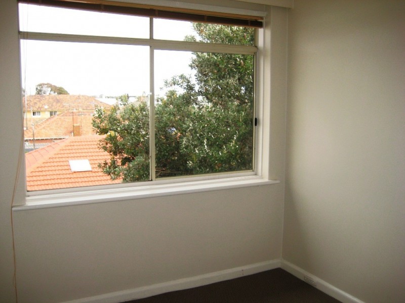 9/16 Westbury Grove, St Kilda East VIC 3183