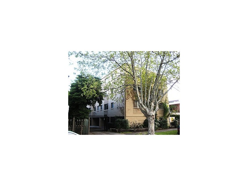 13/25 Redan Street, St Kilda VIC 3182