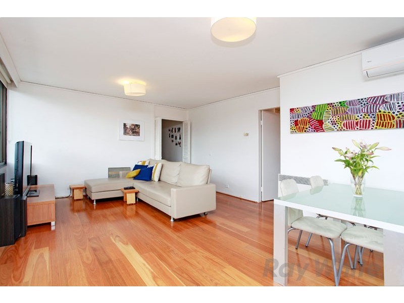 21/325 Beaconsfield Parade, St Kilda West VIC 3182