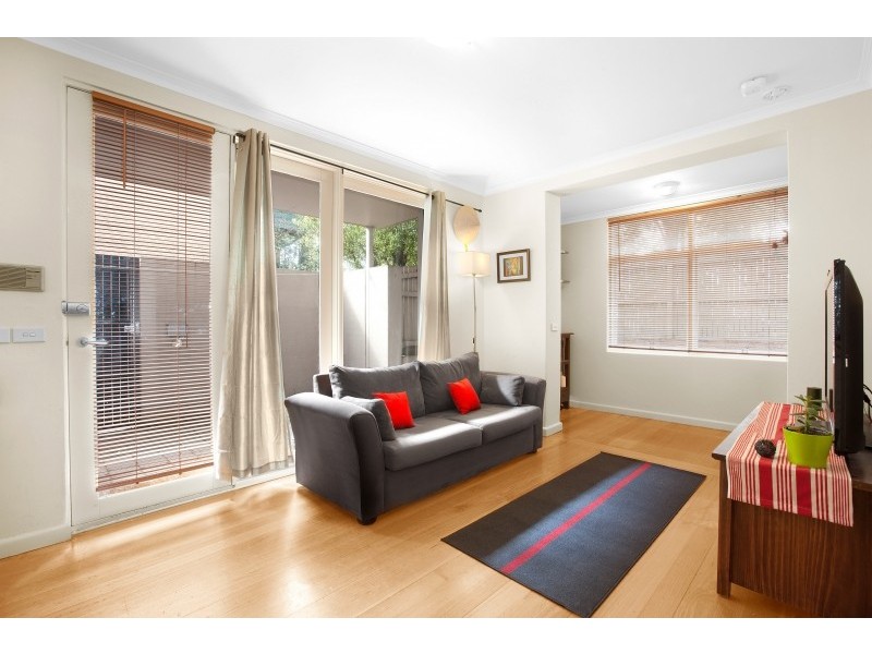 1/48 Dalgety Street, St Kilda VIC 3182