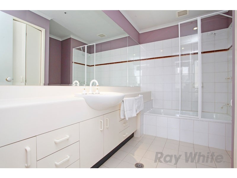 95/28 Southgate Avenue, Southbank VIC 3006