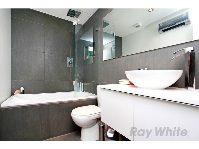 24/343 Beaconsfield Parade, St Kilda VIC 3182