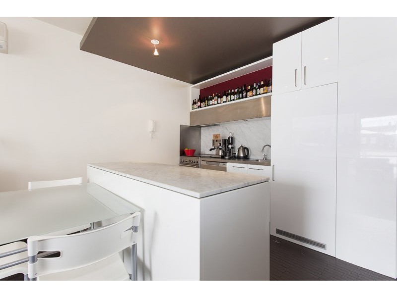 16/4 Victoria Street, Windsor VIC 3181