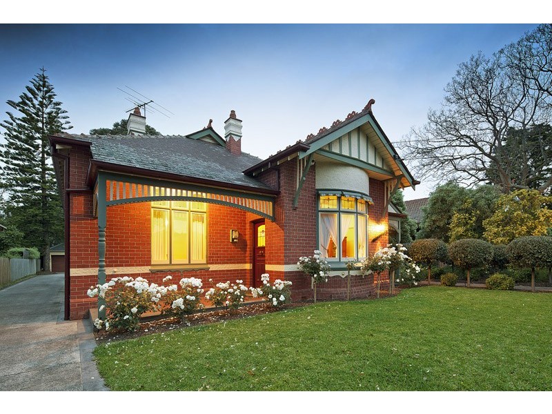 76 Asling Street, Brighton VIC 3186