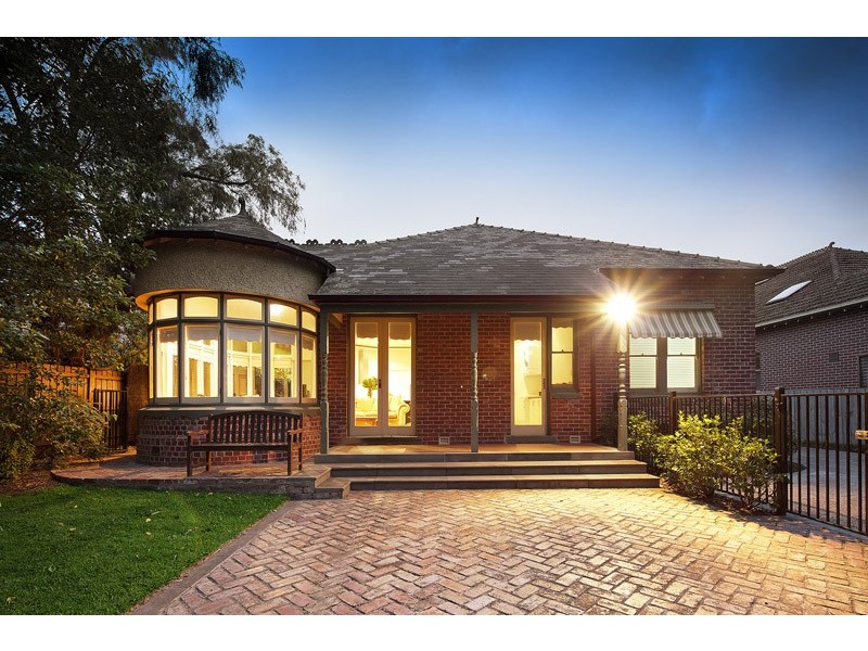 76 Asling Street, Brighton VIC 3186
