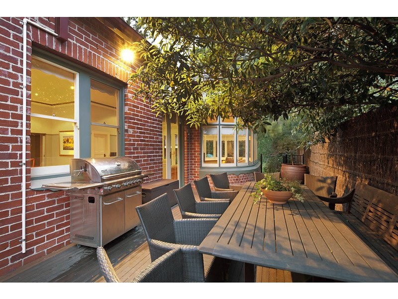 76 Asling Street, Brighton VIC 3186