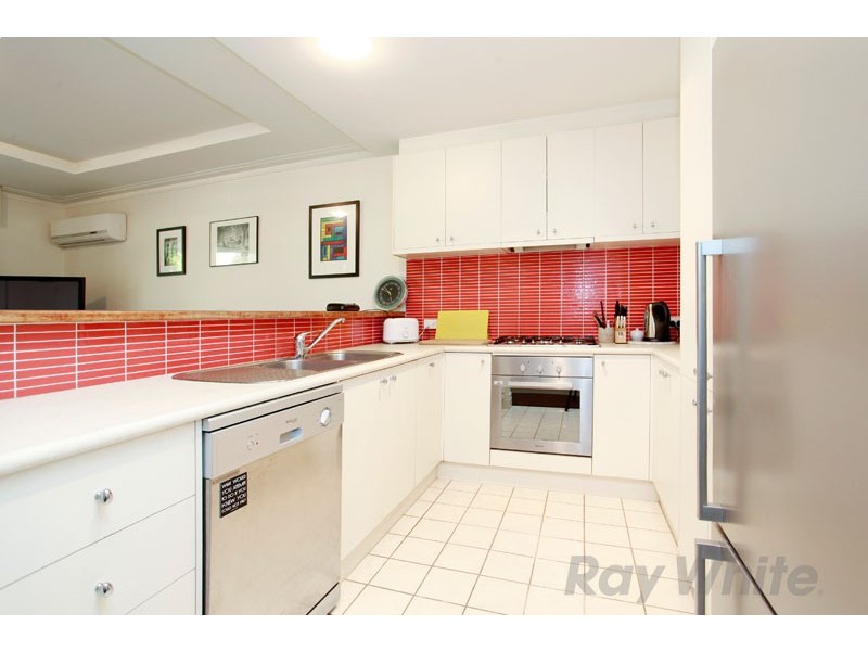 39/156 Beaconsfield Parade, Albert Park VIC 3206