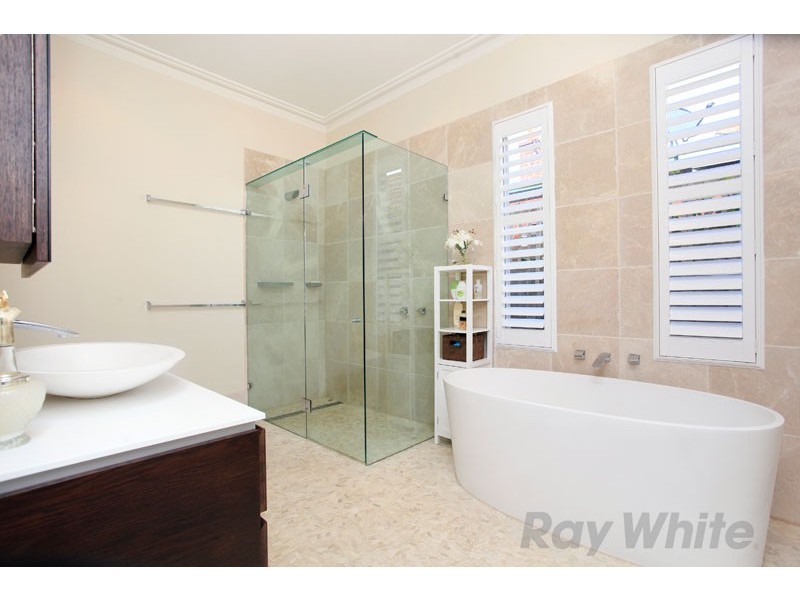 11 Clarke Street, Elwood VIC 3184