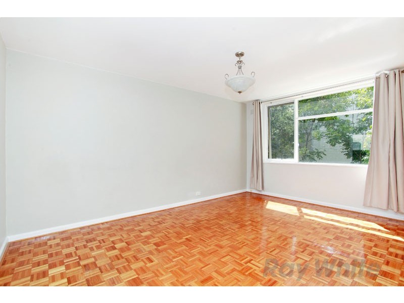 4/130 Inkerman Street, St Kilda VIC 3182