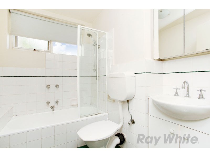 4/130 Inkerman Street, St Kilda VIC 3182