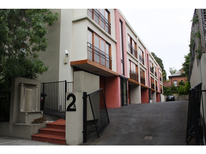 10/2A Washington Street, Toorak VIC 3142