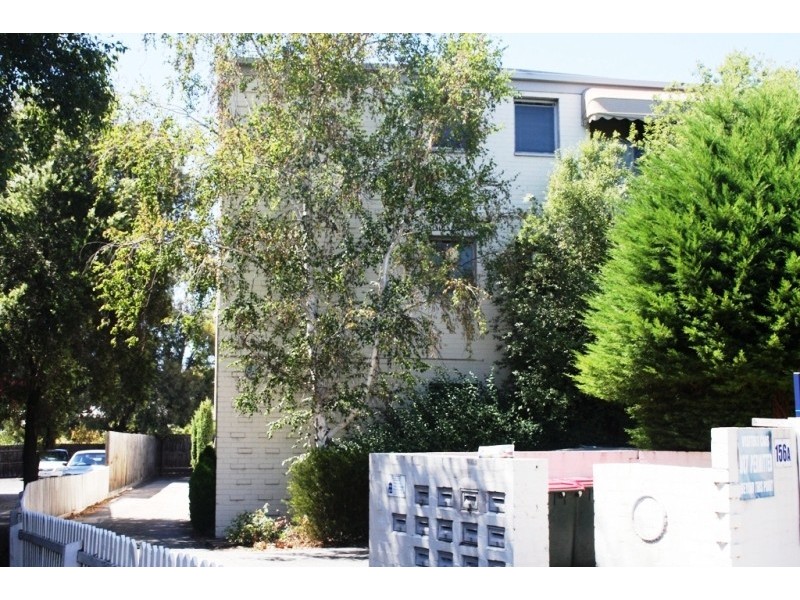 10/156A Napier Street, Essendon VIC 3040