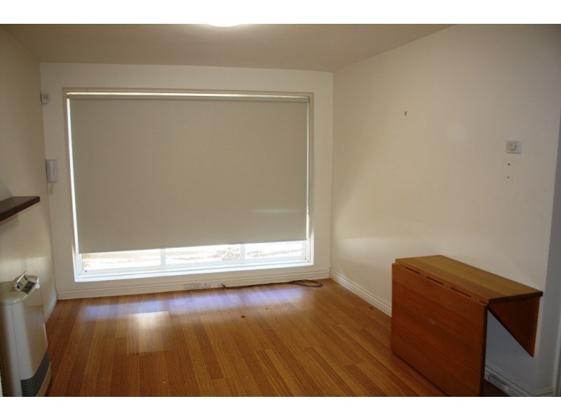 3/70 Carlisle Street, St Kilda VIC 3182