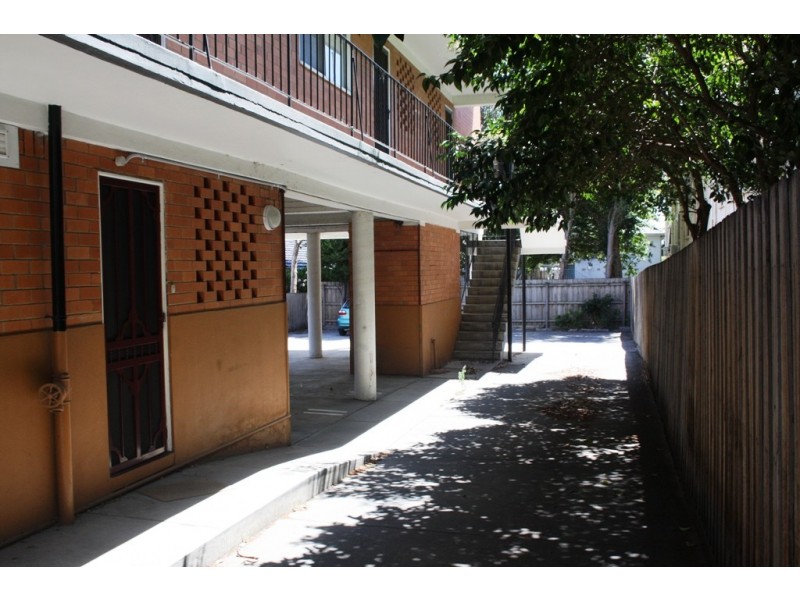 3/70 Carlisle Street, St Kilda VIC 3182