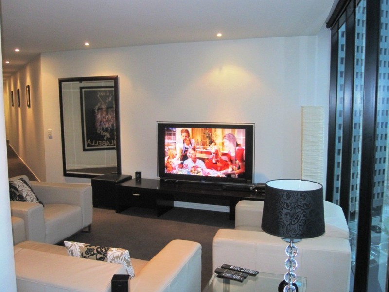 1201/83 Queens Rd, Melbourne VIC 3004