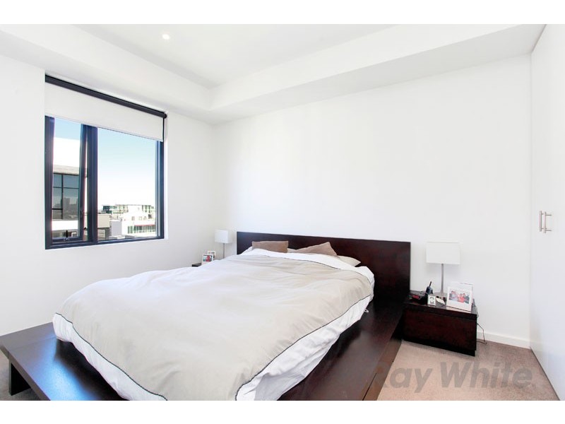 804A/57 Bay Street, Port Melbourne VIC 3207