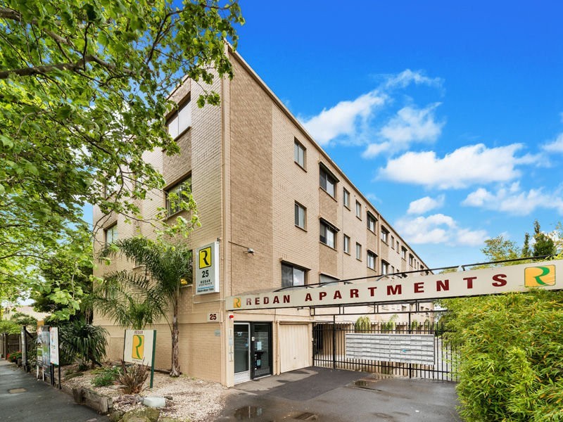 19/25 Redan Street, St Kilda VIC 3182
