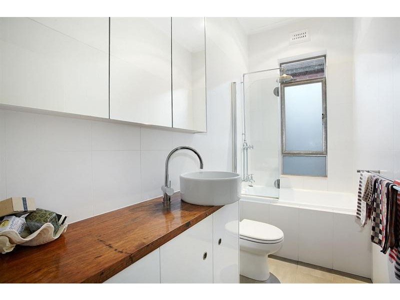 65 Spray Street, Elwood VIC 3184