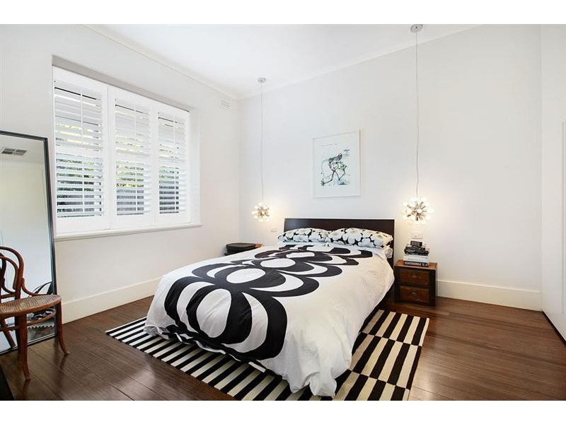 65 Spray Street, Elwood VIC 3184