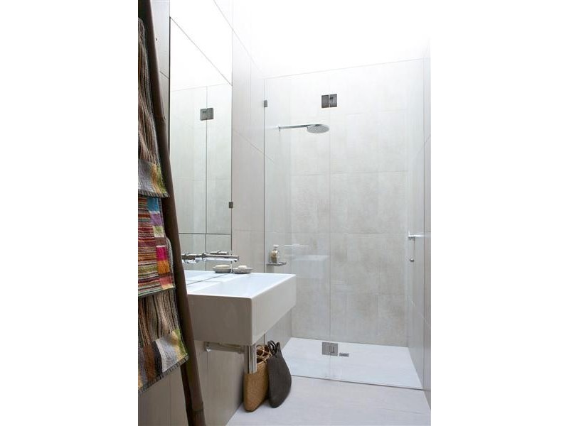 65 Spray Street, Elwood VIC 3184