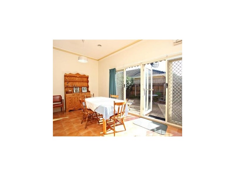 2/6 Maggie Street, Yarraville VIC 3013