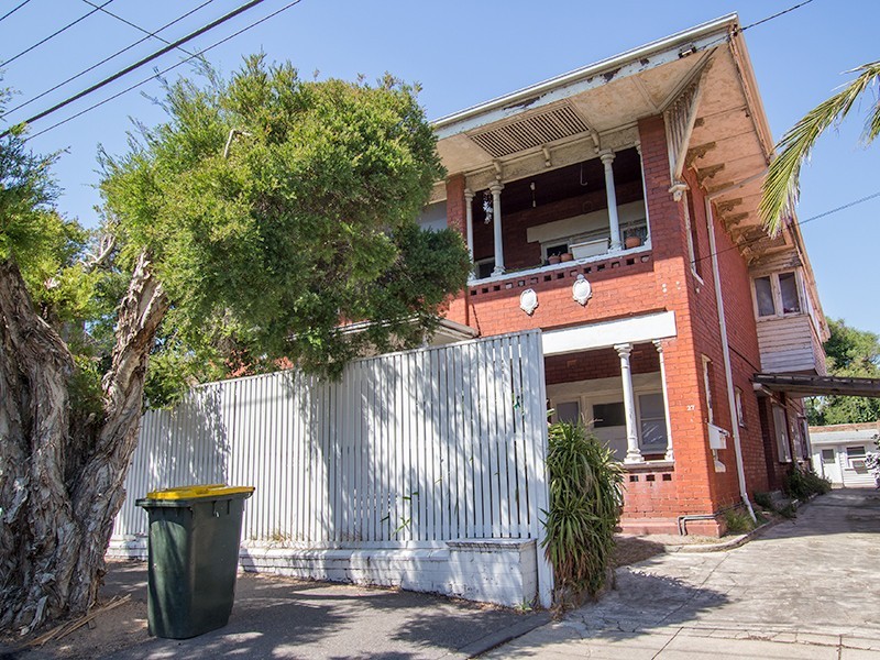 1/27-29 Gurner Street, St Kilda VIC 3182