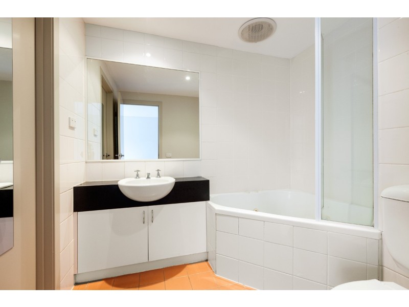 17/21 Park Street, South Melbourne VIC 3205