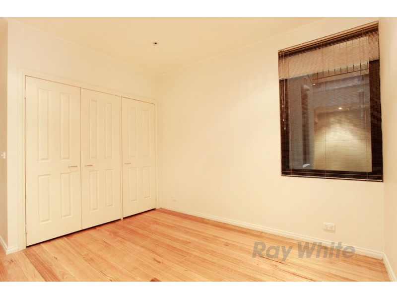 9/135 Fitzroy Street, St Kilda VIC 3182