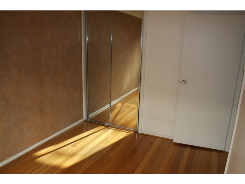 2/99 Spray Street, Elwood VIC 3184