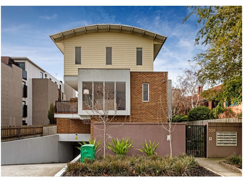 1/235 Dandenong Road, Prahran VIC 3181