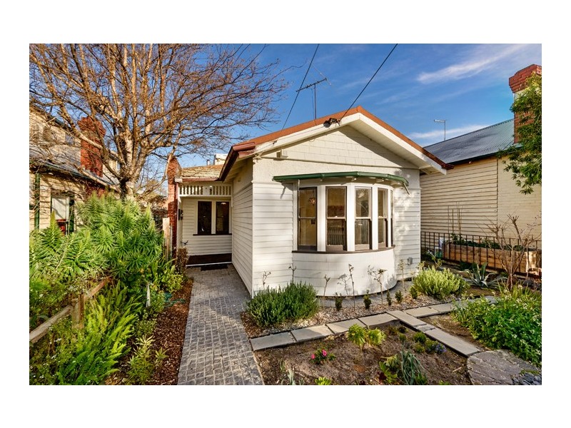 8 Dryden Street, Elwood VIC 3184