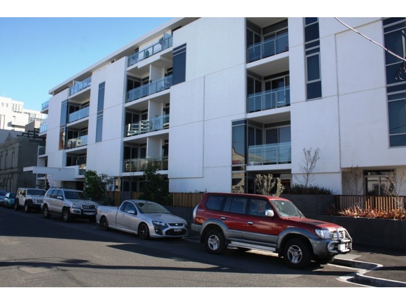 218/99 Dow Street, Port Melbourne VIC 3207