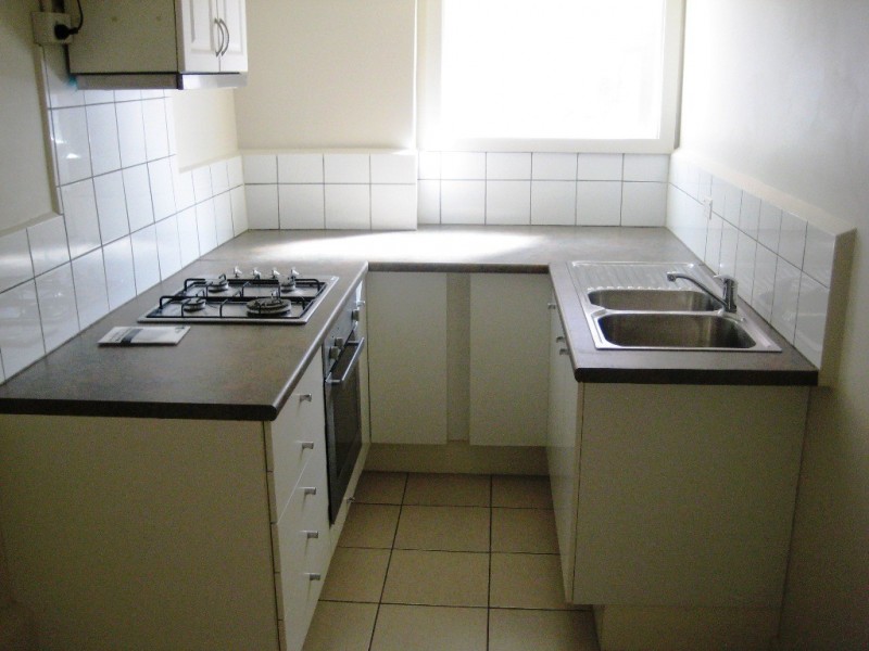 5/27-29 Gurner Street, St Kilda VIC 3182