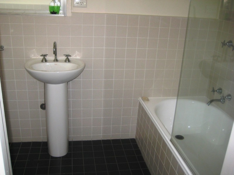 4/45 Clyde Street, St Kilda VIC 3182