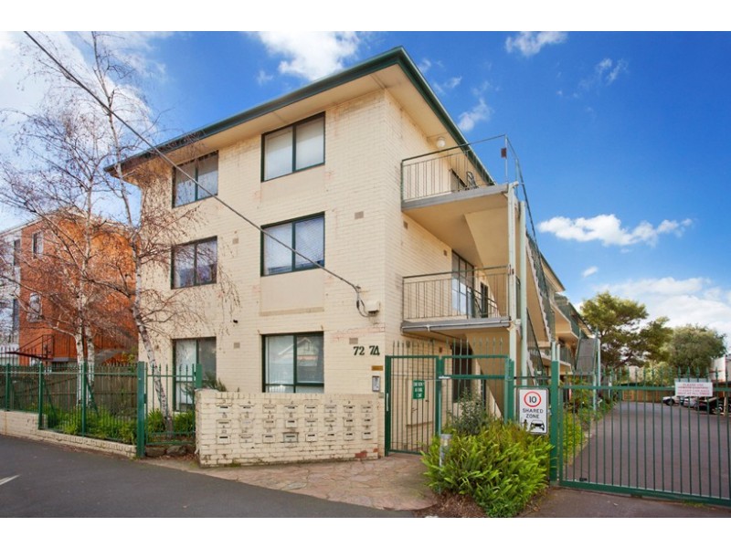 9/72-74 Carlisle Street, St Kilda VIC 3182