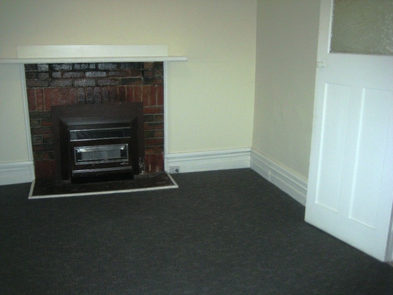 37 Evelyn Street, St Kilda East VIC 3183