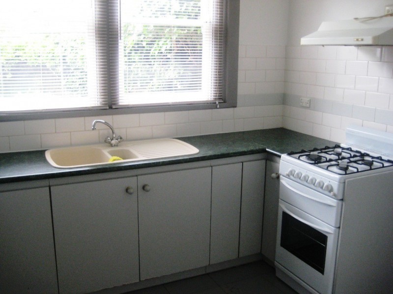 1/147 Westbury Close, St Kilda East VIC 3183