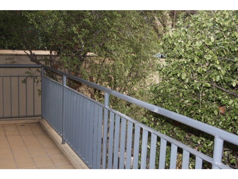 7/12 Acland Street, St Kilda VIC 3182