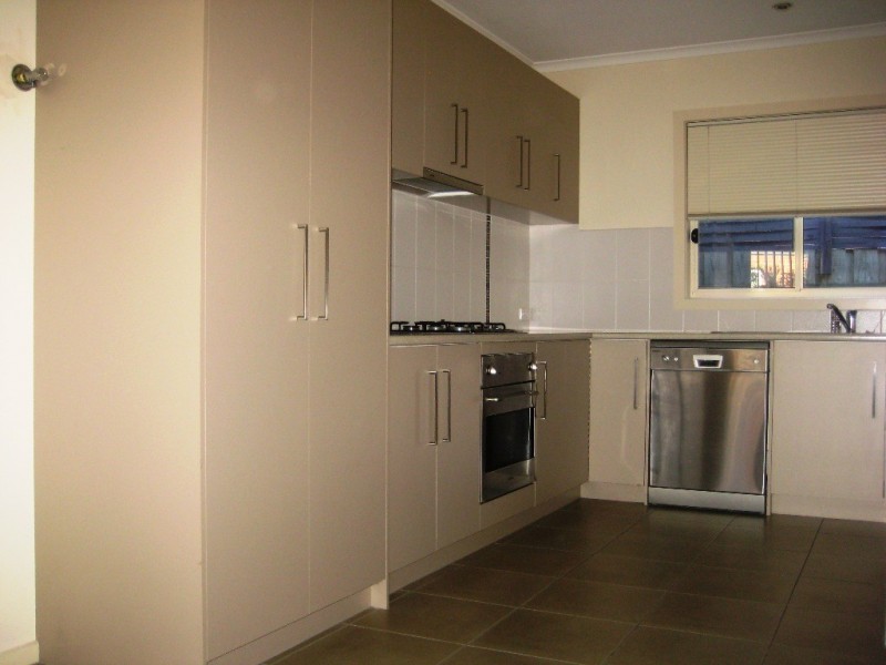 1/115 East Road, Seaford VIC 3198