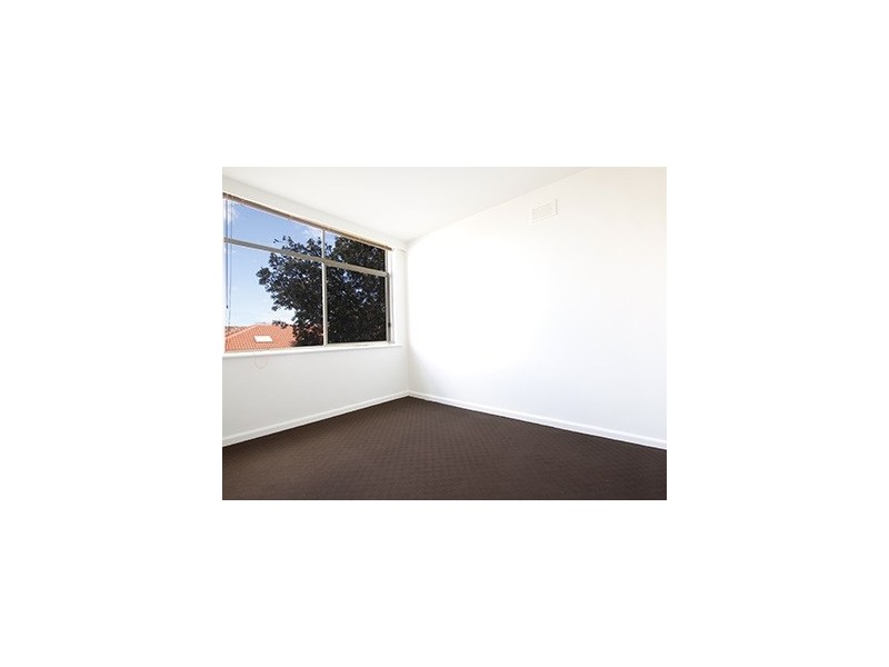 6/16 Westbury Grove, St Kilda East VIC 3183