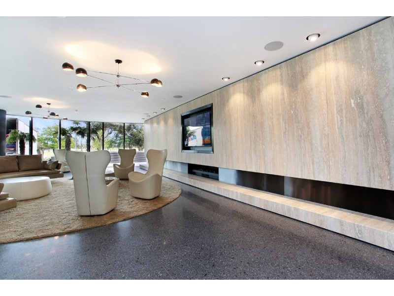 720/74 Queens Road, Melbourne VIC 3004