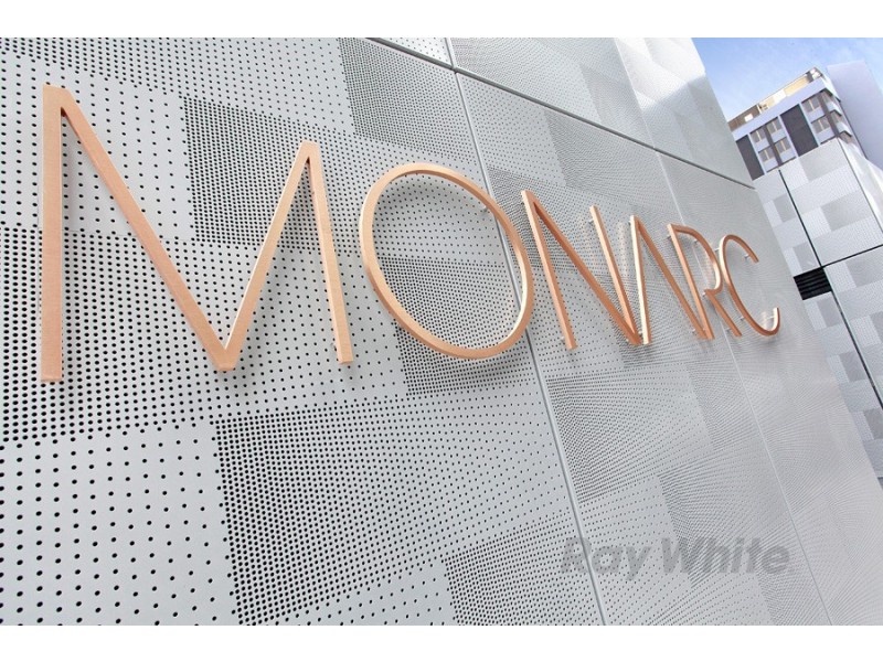 720/74 Queens Road, Melbourne VIC 3004