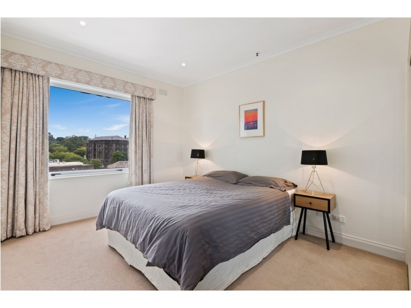 71/8 Wells Street, Southbank VIC 3006
