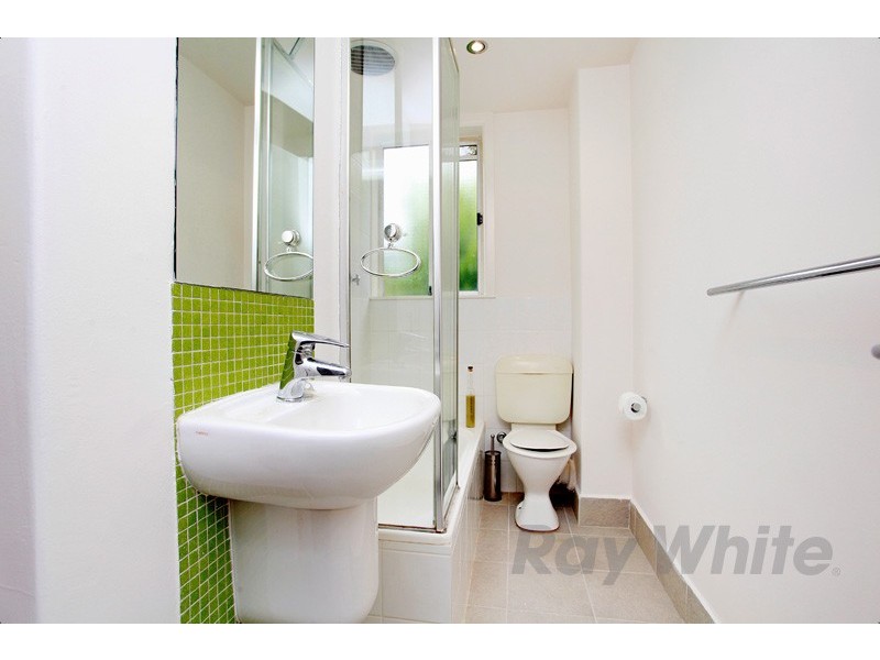 6/130 Glenhuntly Road, Elwood VIC 3184