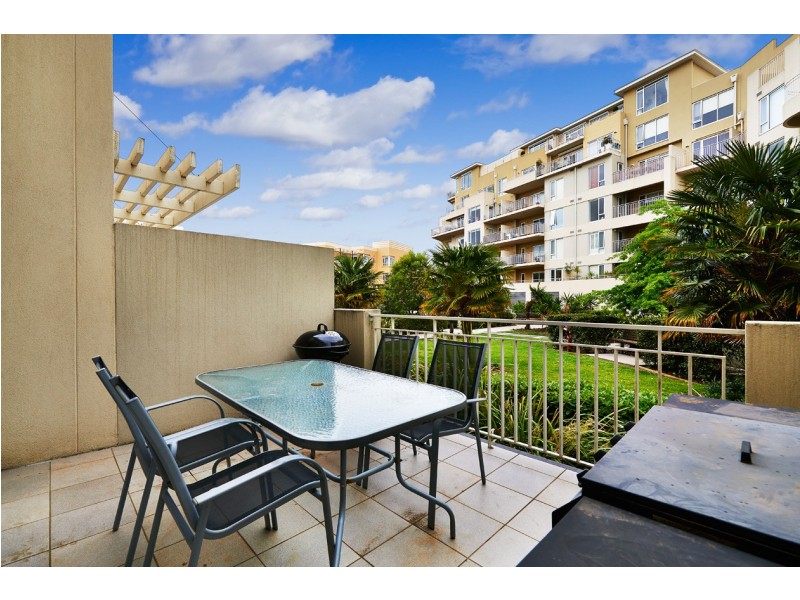 3/5 Liardet Street, Port Melbourne VIC 3207