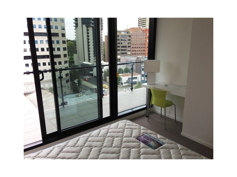 1005/52 Park Street, South Melbourne VIC 3205