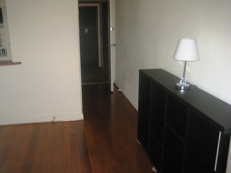 15/10 Acland Street, St Kilda VIC 3182